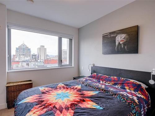 609-838 Broughton St, Victoria, BC - Indoor Photo Showing Bedroom