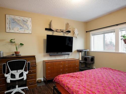 302-938 Dunford Ave, Langford, BC - Indoor Photo Showing Bedroom