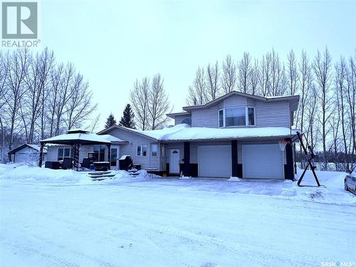 330 3Rd Street E, Annaheim, SK - Outdoor With Facade