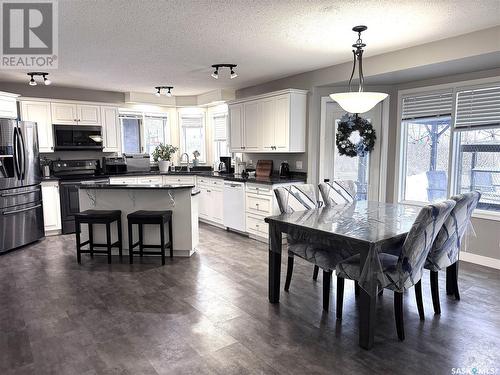 330 3Rd Street E, Annaheim, SK - Indoor Photo Showing Dining Room