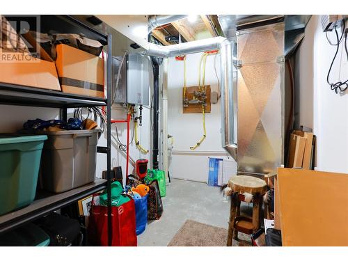 4104 16Th Avenue, Castlegar, BC - Indoor Photo Showing Basement