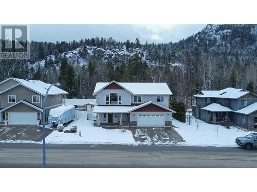 4104 16Th Avenue, Castlegar, BC - Outdoor With Facade