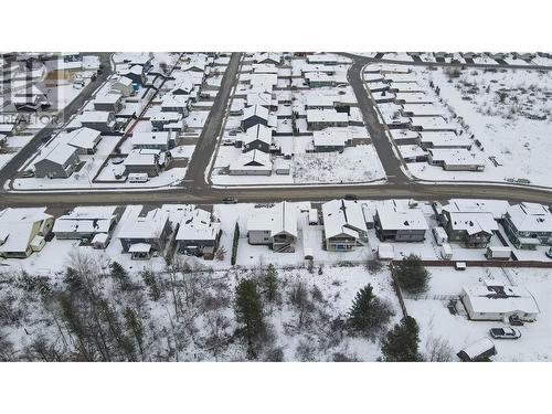 4104 16Th Avenue, Castlegar, BC -  With View