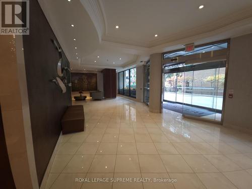 504 - 300 Bloor Street E, Toronto, ON - Indoor Photo Showing Other Room