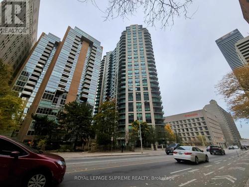 504 - 300 Bloor Street E, Toronto, ON - Outdoor With Facade