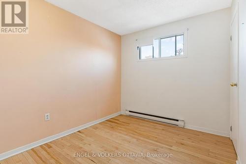 467 Edgeworth Avenue, Ottawa, ON - Indoor Photo Showing Other Room