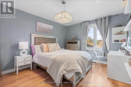 1546 Meldron Drive, Pickering, ON - Indoor Photo Showing Bedroom