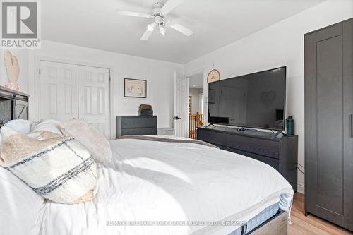 1546 Meldron Drive, Pickering, ON - Indoor Photo Showing Bedroom