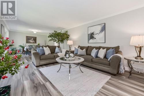 840 St George Street E, Centre Wellington (Fergus), ON - Indoor Photo Showing Living Room