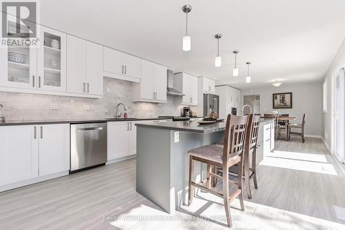 840 St George Street E, Centre Wellington (Fergus), ON - Indoor Photo Showing Kitchen With Upgraded Kitchen