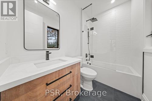 168 Kenollie Avenue, Mississauga, ON - Indoor Photo Showing Bathroom