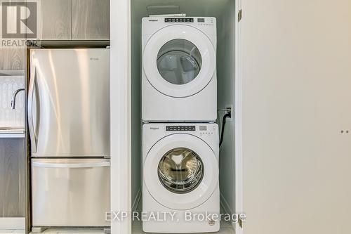 Ph08 - 395 Dundas Street W, Oakville, ON - Indoor Photo Showing Laundry Room