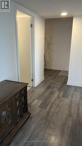 A403 - 1117 Cooke Boulevard, Burlington, ON - Indoor Photo Showing Other Room