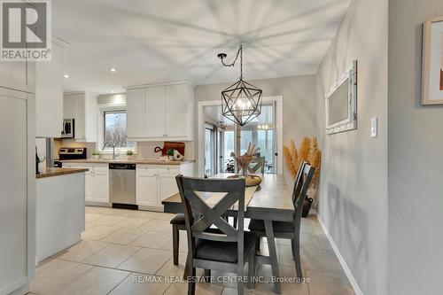 93 Crosby Drive, Kitchener, ON - Indoor Photo Showing Dining Room