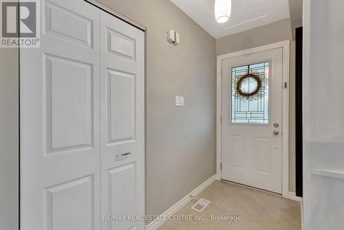 93 Crosby Drive, Kitchener, ON - Indoor Photo Showing Other Room