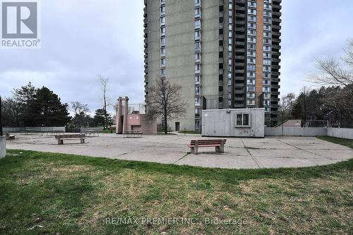 1901 - 10 Martha Eaton Way, Toronto, ON - Outdoor With Facade