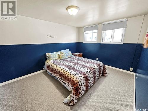 511 3Rd Avenue Ne, Swift Current, SK - Indoor Photo Showing Bedroom