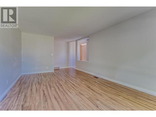 Main Floor, Living Room - 2303 19 Street, Vernon, BC - Indoor Photo Showing Other Room