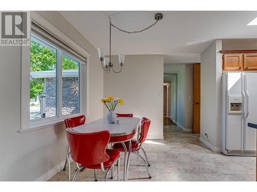 Main Floor, Dining Area - 2303 19 Street, Vernon, BC - Indoor Photo Showing Other Room