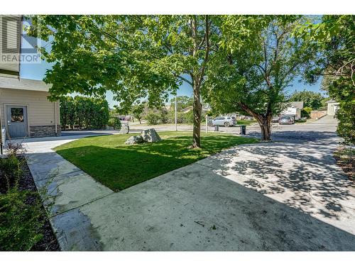 Secondary Driveway - 2303 19 Street, Vernon, BC - Outdoor