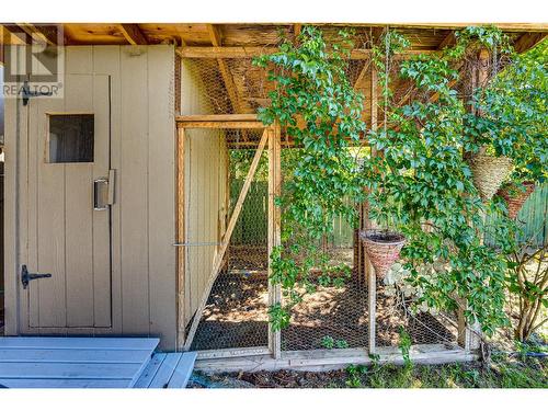 Backyard, Chicken Coop - 2303 19 Street, Vernon, BC - Outdoor