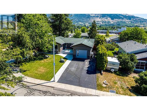 2303 19 Street, Vernon, BC - Outdoor