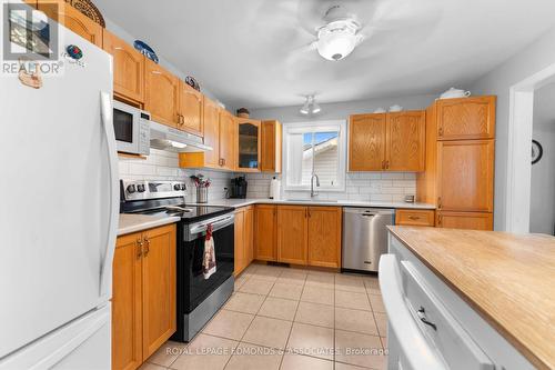 537 Angus Campbell Drive, Pembroke, ON - Indoor Photo Showing Kitchen