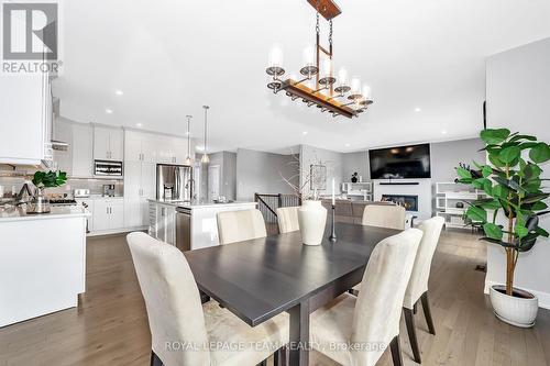 1595 Rangeland Avenue, Ottawa, ON - Indoor Photo Showing Dining Room