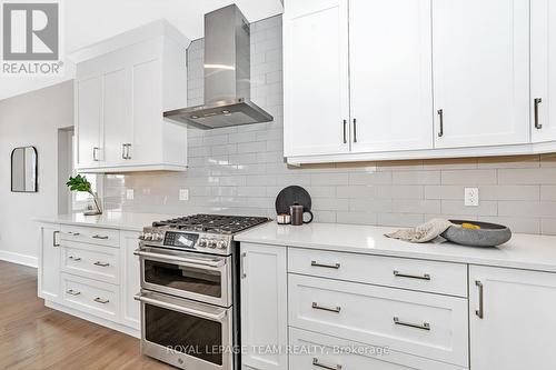 1595 Rangeland Avenue, Ottawa, ON - Indoor Photo Showing Kitchen With Upgraded Kitchen