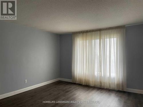 Upper - 2 Gibbon Drive, Barrie, ON - Indoor Photo Showing Other Room