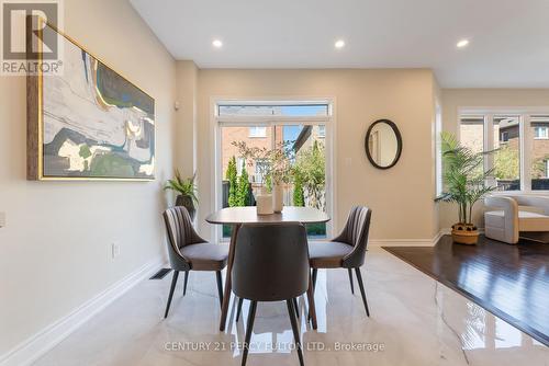 345 Nairn Circle, Milton, ON - Indoor Photo Showing Dining Room