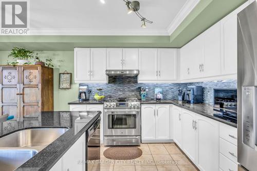 23 - 515 North Service Road, Hamilton, ON - Indoor Photo Showing Kitchen