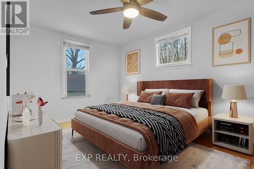 152 Terrace Hill Street, Brantford, ON - Indoor Photo Showing Bedroom