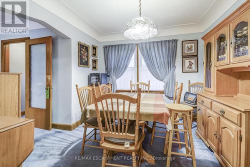 8 Bromley Road, Hamilton, ON - Indoor Photo Showing Dining Room