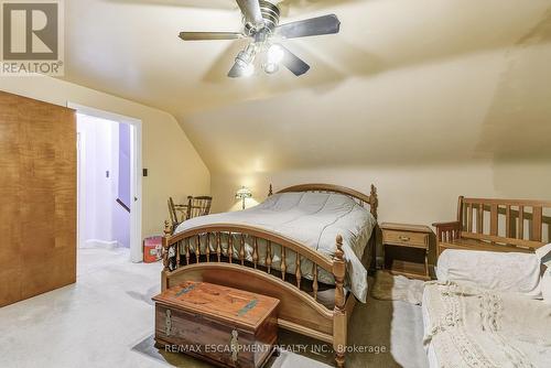 8 Bromley Road, Hamilton, ON - Indoor Photo Showing Bedroom