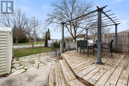 548 Short Street, Petrolia, ON - Outdoor With Deck Patio Veranda