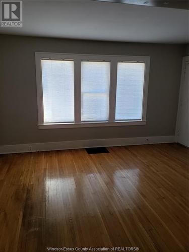 1091 Gladstone Avenue, Windsor, ON - Indoor Photo Showing Other Room