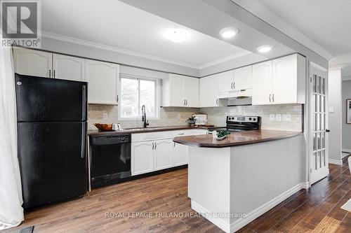 42 Oregon Road, London, ON - Indoor Photo Showing Kitchen