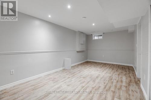 42 Oregon Road, London, ON - Indoor Photo Showing Other Room