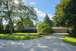 720 HILLCREST DRIVE  London, ON N6K 1A9