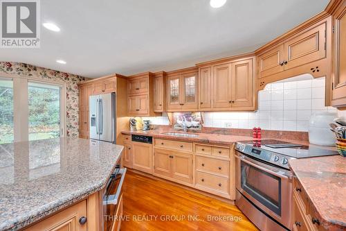 720 Hillcrest Drive, London, ON - Indoor Photo Showing Kitchen