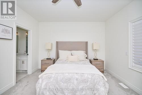 3532 Canfield Crescent, Fort Erie (327 - Black Creek), ON - Indoor Photo Showing Bedroom