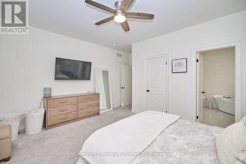 3532 Canfield Crescent, Fort Erie (327 - Black Creek), ON - Indoor Photo Showing Bedroom