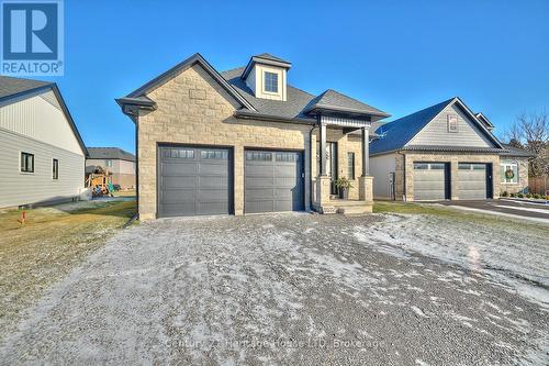 3532 Canfield Crescent, Fort Erie (327 - Black Creek), ON - Outdoor