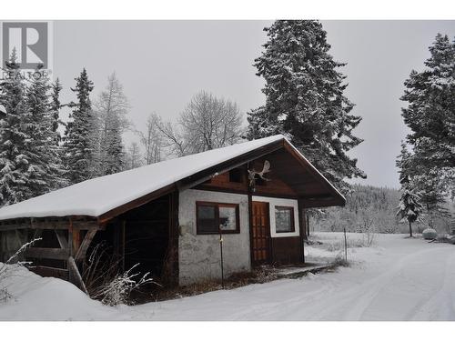 5659 Gilbert Road, Smithers, BC - Outdoor