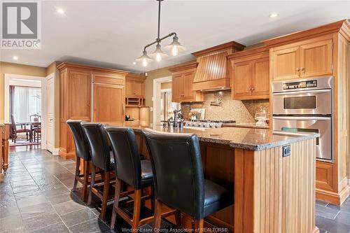 136 Main Street West, Kingsville, ON - Indoor Photo Showing Kitchen