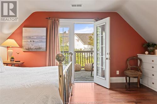 136 Main Street West, Kingsville, ON - Indoor Photo Showing Bedroom