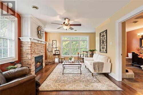 136 Main Street West, Kingsville, ON - Indoor Photo Showing Living Room With Fireplace