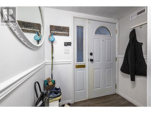 800 Valhalla Drive Unit# 64, Kamloops, BC - Indoor Photo Showing Other Room