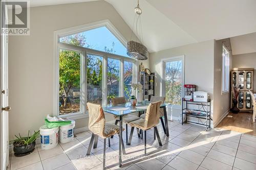 79 Gatestone Drive, Hamilton, ON - Indoor Photo Showing Dining Room